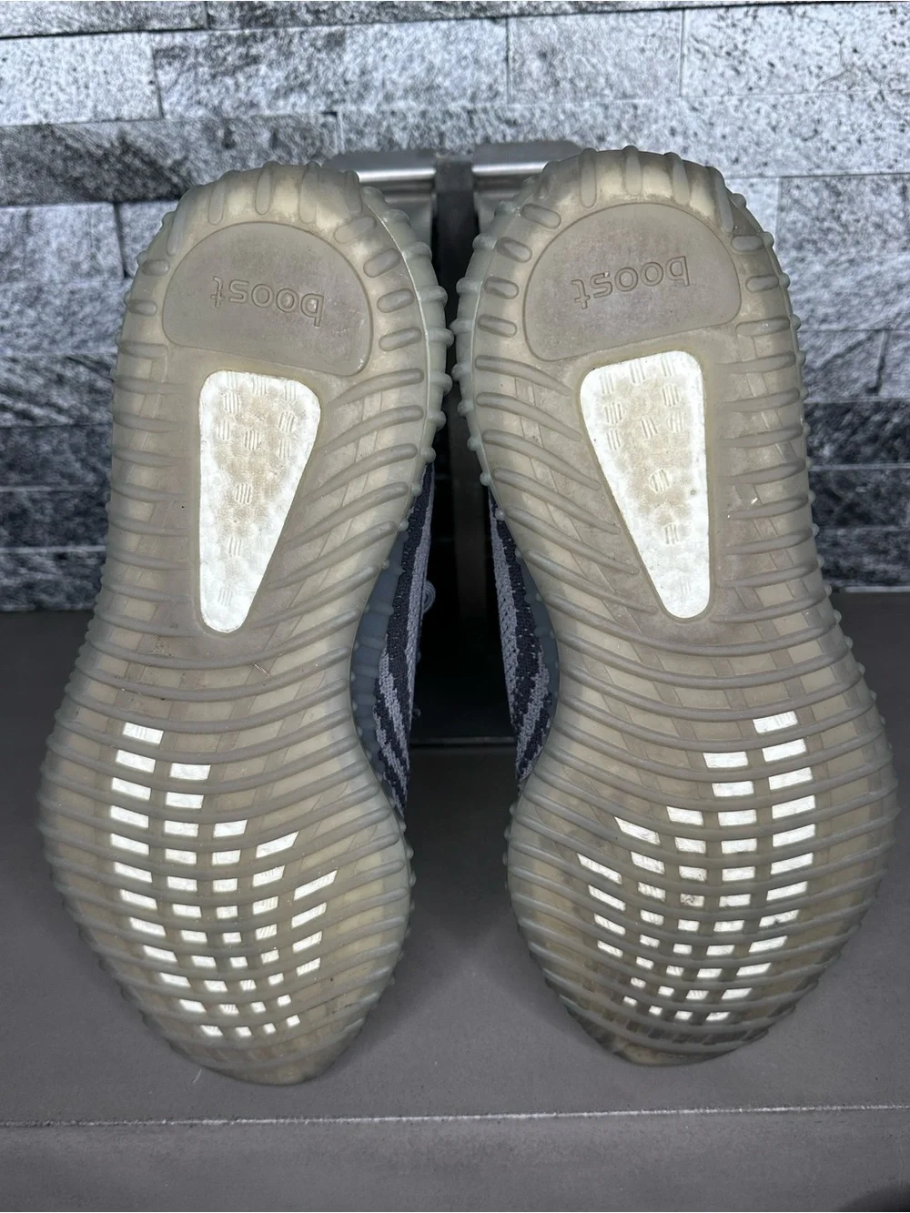 Adidas Yeezy Boost 350 V2 Beluga 2.0 - M10.5